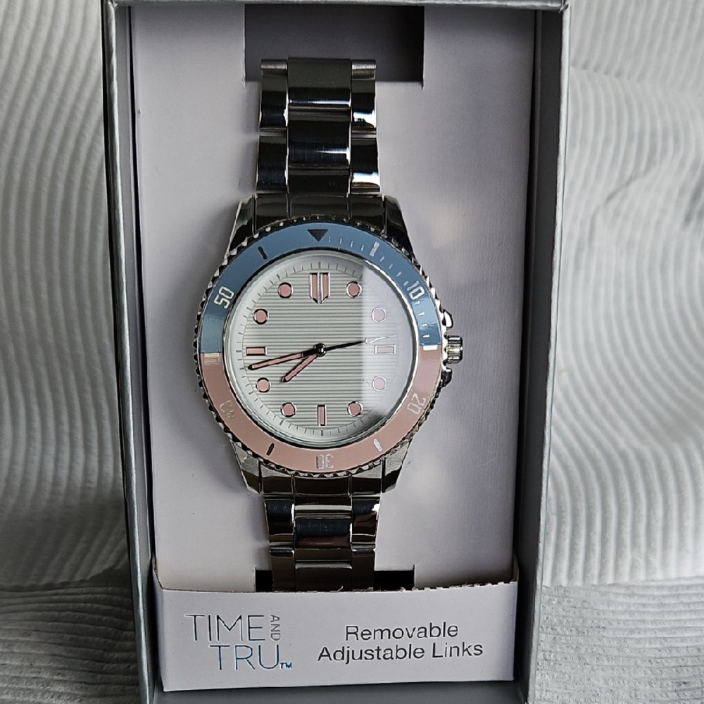 Time and Tru Men's Watch with Silver and Blue Accents
